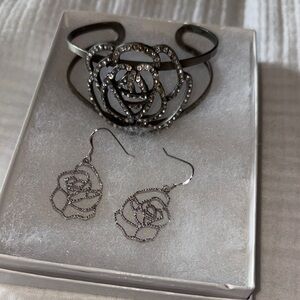 Silver Rose Jewelry Set